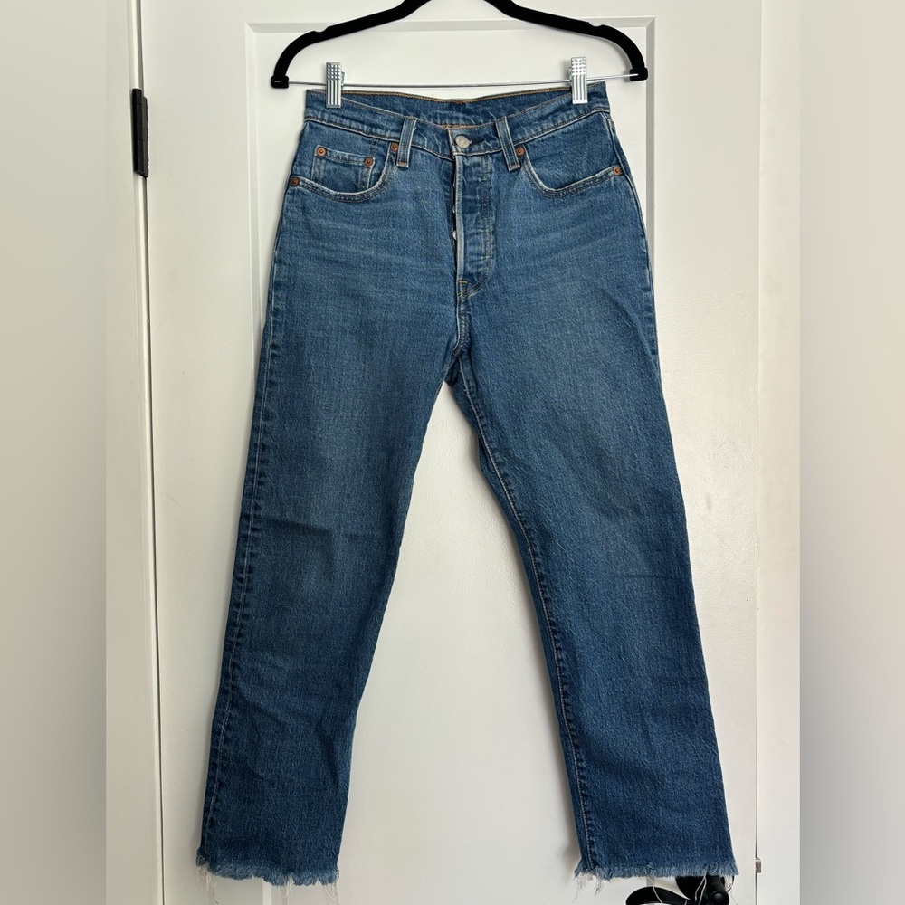Levi’s 501 Original high waisted dark wash cropped ankle jeans women’s size 25